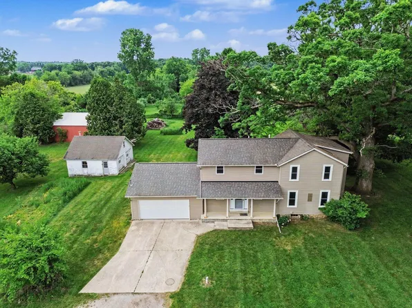12845 Dexter Chelsea Rd, Chelsea, MI 48118