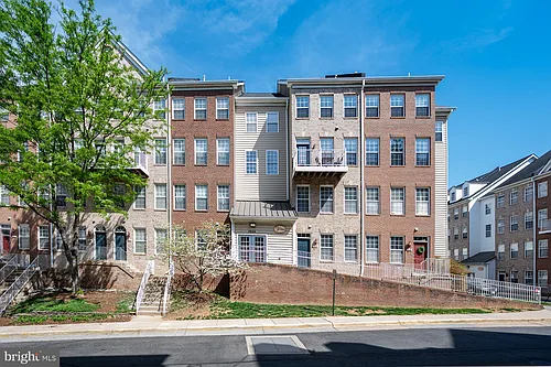 2664 Manhattan Pl #305 Photo 1