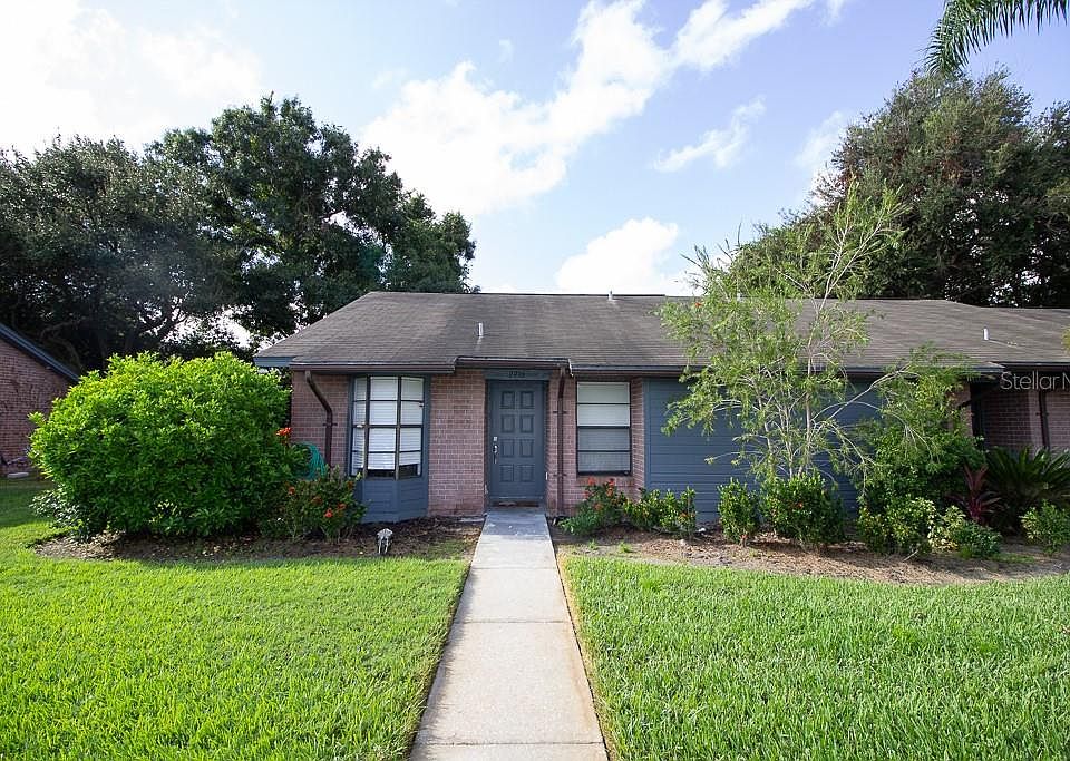 1st image of 2938 Squire Oak Ct