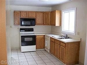 5th image of 743 Denway Dr