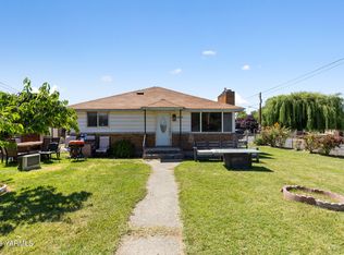 1916 S 10th Ave, Yakima, WA 98903