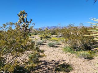 258 S Wagon Trail Rd, Yucca, AZ 86438