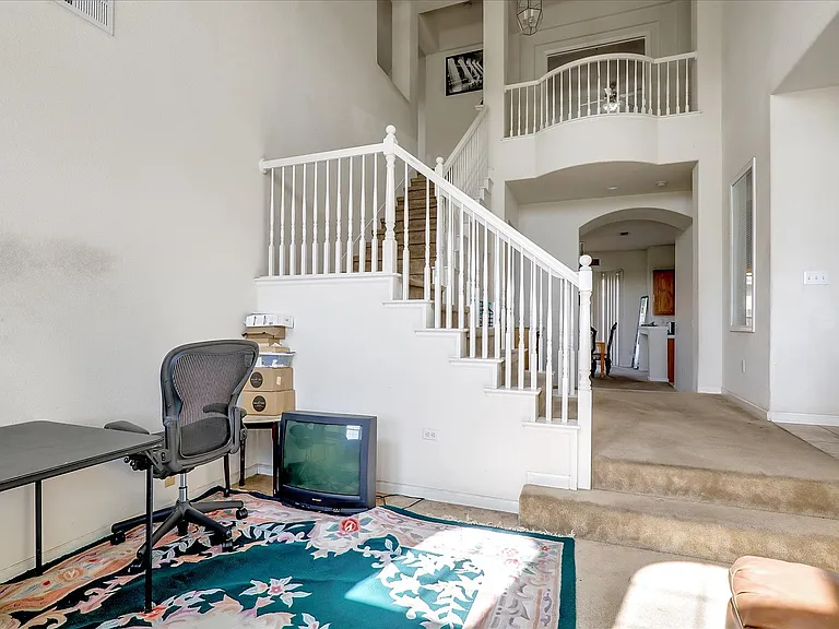 2107 Expedition Way — Photo 12