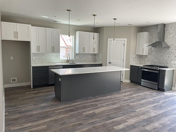 3rd image of 3823 W Puggy Ln