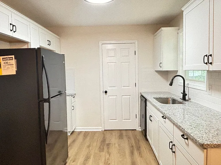 235 Clyde Cole Rd — Photo 2