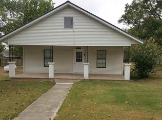 202 Range St, Marshall, AR 72650