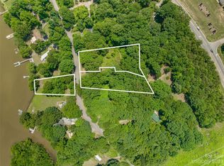 6714 Emerald Isle Dr, Sherrills Ford, NC 28673