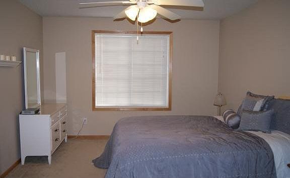 3rd image of 4980 Garland Court N