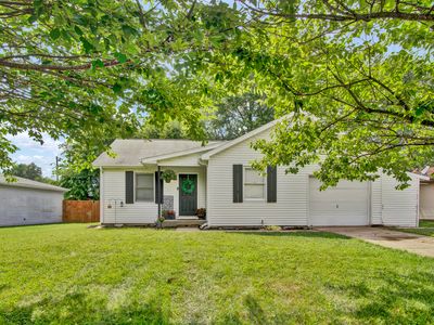 140 Brookside Dr, Hope, IN, 47246