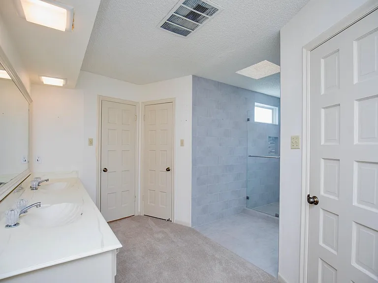 3903 Kiamesha Dr — Photo 23