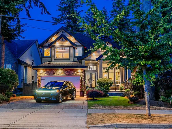 5866 126th St, Surrey, BC V3X 1V8