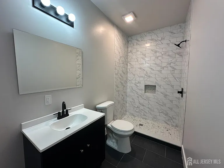 213 French St #4 — Photo 7