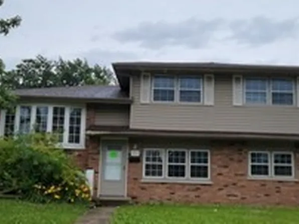 7613 161st Pl, Tinley Park, IL 60477
