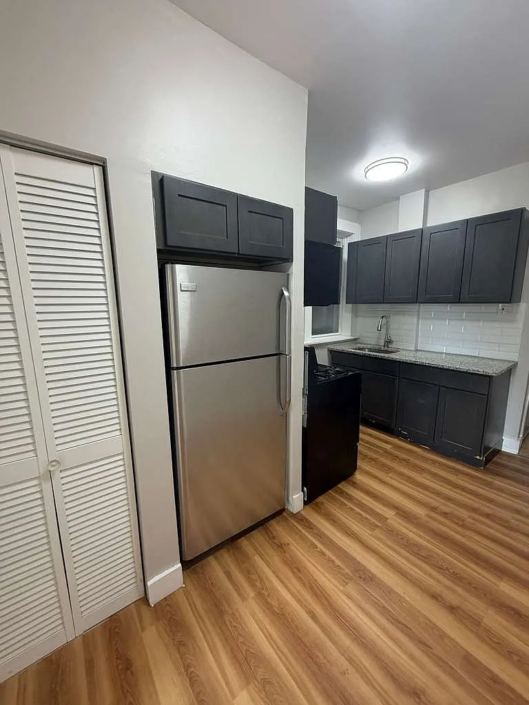 Photo 2 of 9 - 407 61st St #4A - West New York, NJ Building Photo - 407 61st St #4A