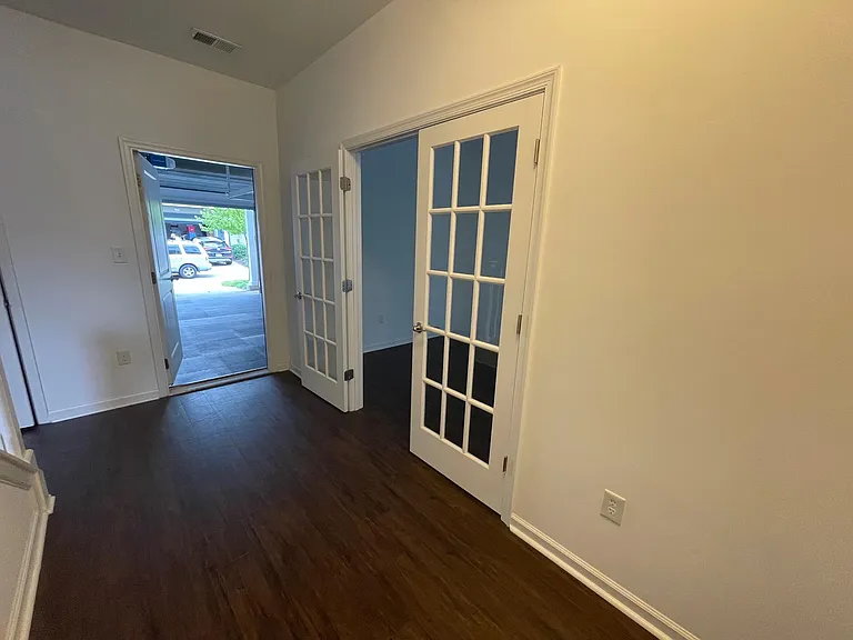 1676 Avalene Way — Photo 24