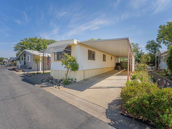 3rd image of 11 Casa Grande Dr #11