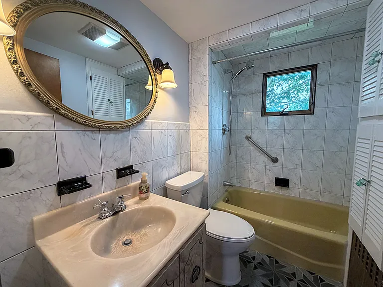 48 Fountain St #48 — Photo 15