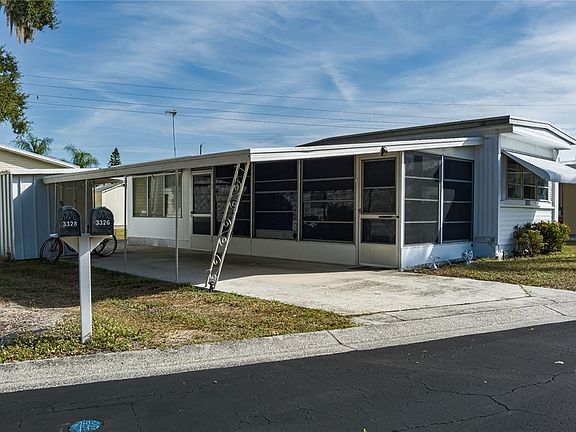 4th image of 3326 Bernadette Dr