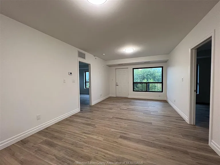 3370 Stella Cres #531 — Photo 2