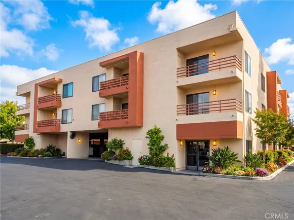 6815 Remmet Ave Unit 219, Canoga Park, CA 91303