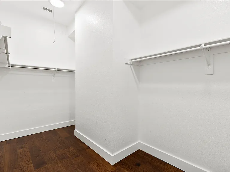 3309 Grantham Dr — Photo 14