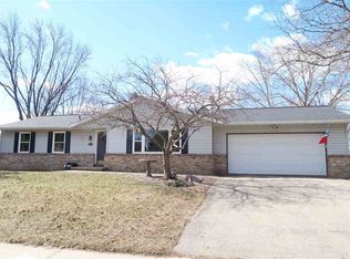 440 Nottingham Rd, Stoughton, WI 53589