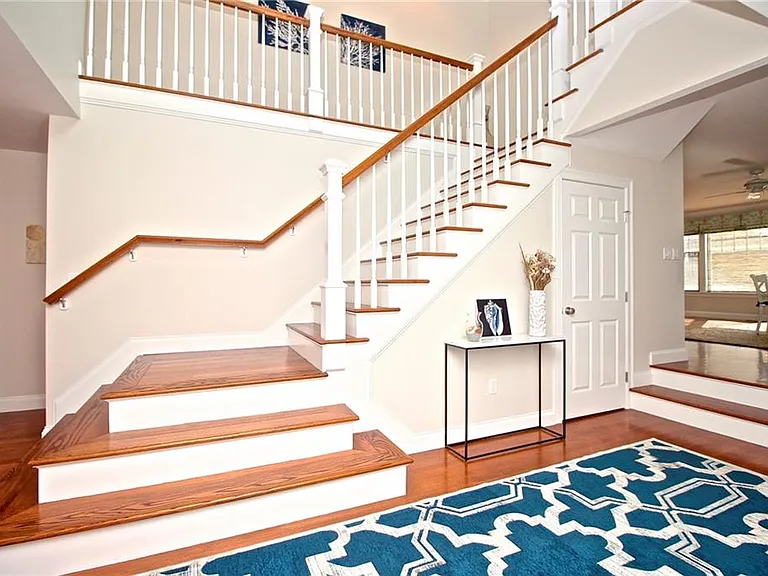 190 Coggeshall Ave — Photo 30