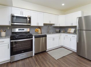Brookside Manor Apartments and Townhomes, Lansdale, PA 19446