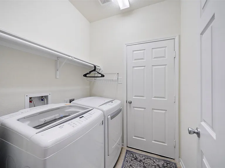 10003 Cimarron Canyon Ln — Photo 26