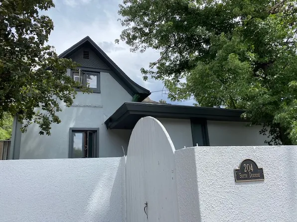 1206 E Cedar Ave, Denver, CO 80209