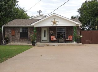 525 N Rogers Rd, Irving, TX 75061