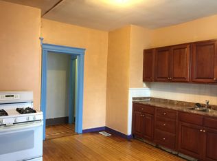 8 Shawmut St APT 1, Worcester, MA 01609