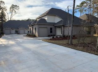 712 Heavens Dr #A, Mandeville, LA 70471