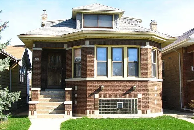 5330 W Barry Ave photo 1