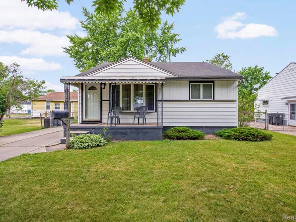 17645 Prospect St, Melvindale, MI 48122