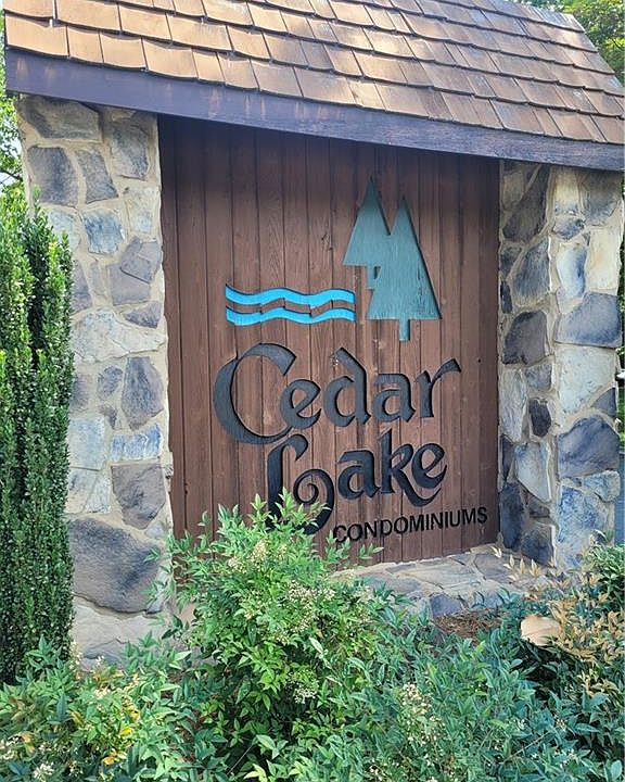 1st image of 153 Cedar Lake Trl