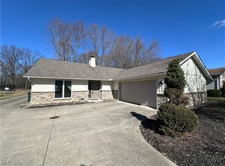 36370 Westfield Dr, North Ridgeville, OH 44039