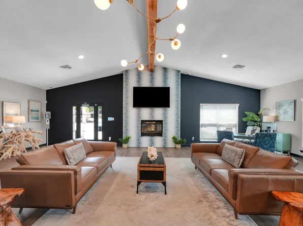 The District Apartments