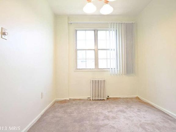 5th image of 1304 N Meade St #En206