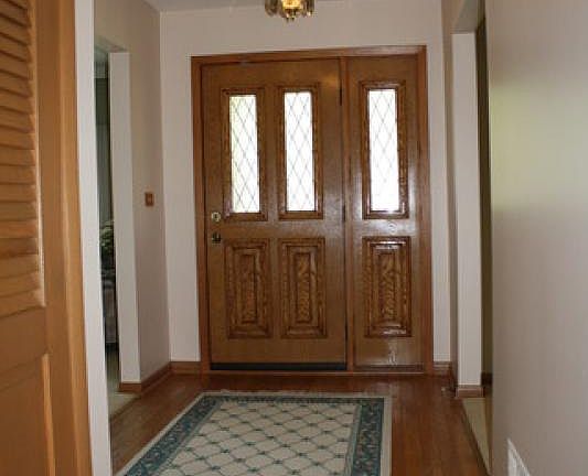 3rd image of 458 Royal Oaks Dr