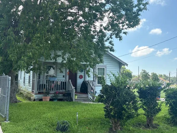 314 S Cobb St, Texas City, TX 77591