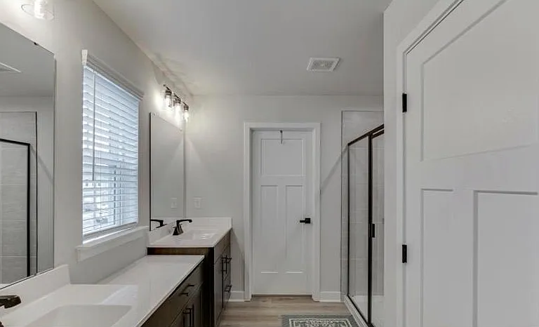 237 Salt Lake Ln — Photo 8