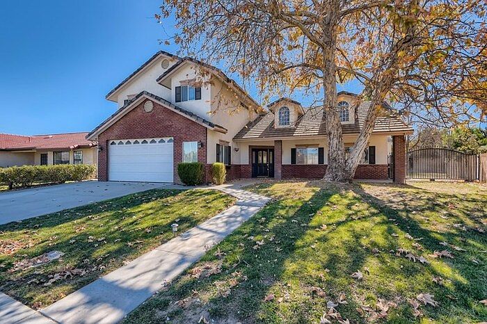 1st image of 42035 Liberty Dr