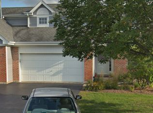 775 Hoover Dr, Carol Stream, IL 60188