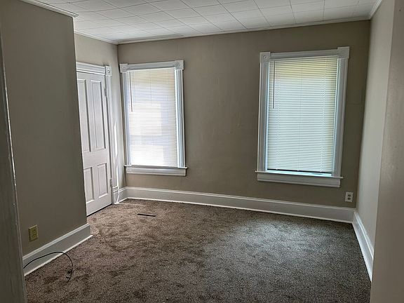 3rd image of 1201 S Cedar Ave #2