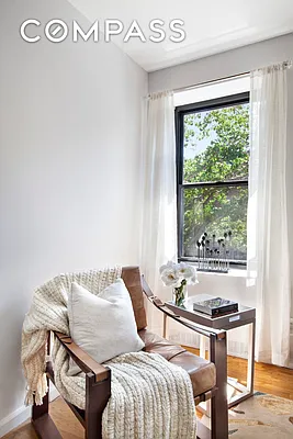 Sold by Compass | media 17