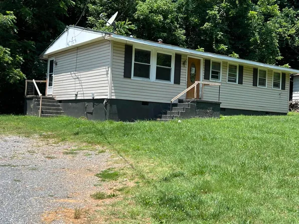 135 Long Hollow Rd, Buena Vista, VA 24416