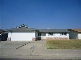 4913 Estates Dr, Modesto, CA 95357