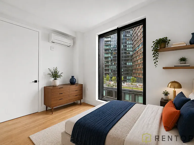 570 Fulton St #12H — Photo 4