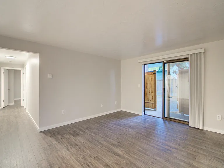 715 N 85th St #1 — Photo 5